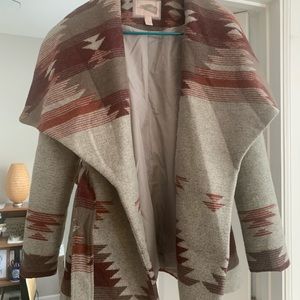 Wool blend forever 21 Arizona patterned coat in S/M. Perfect for layering